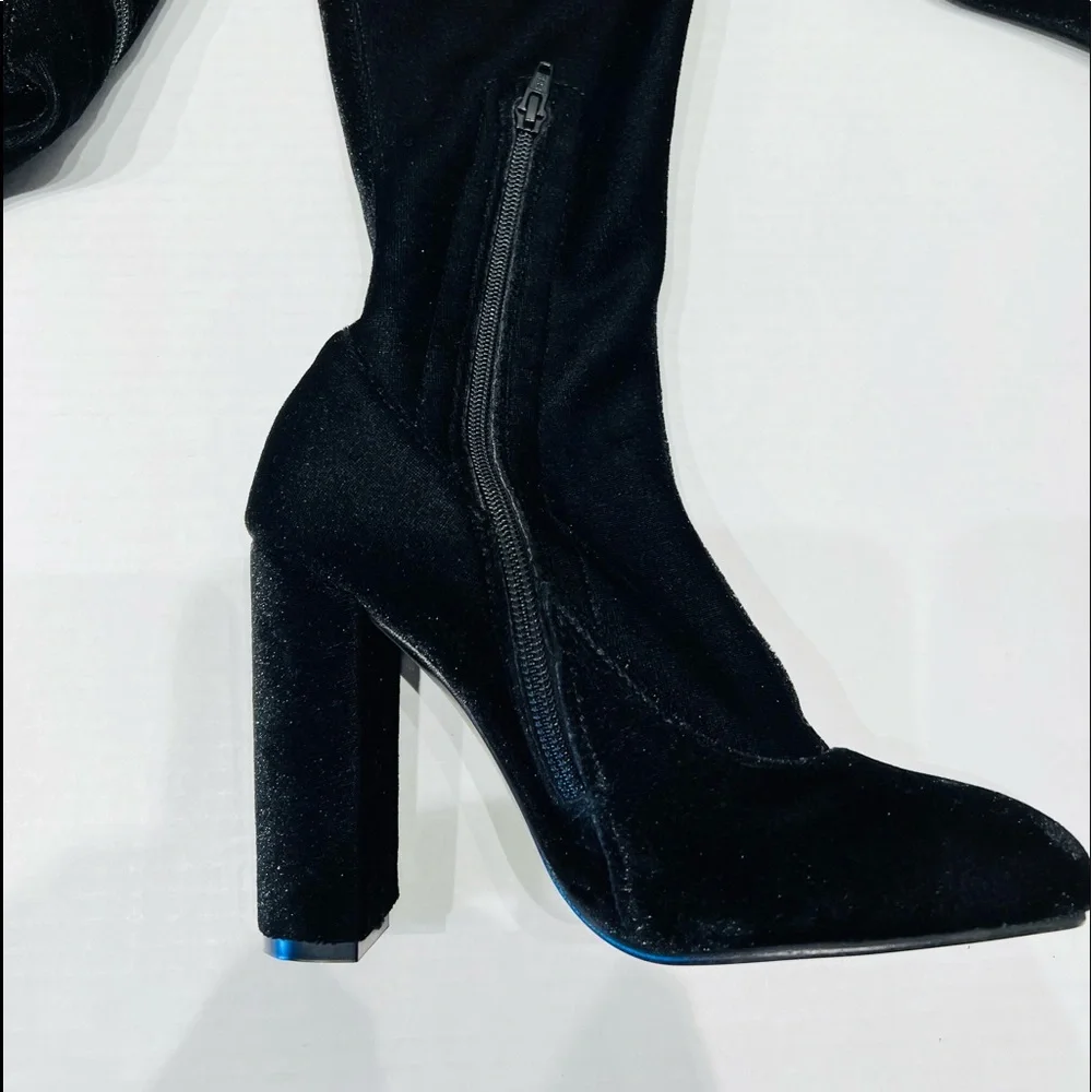 CARVELA WOLF BLACK by Kurt Geiger Zip Closure Velvet Upper Size 37 - Picture 10 of 16